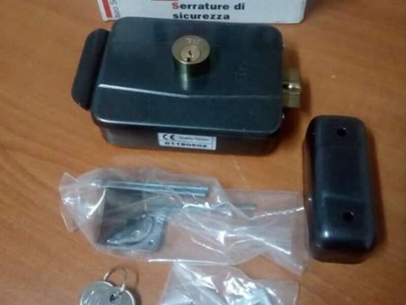 Chapa electrica sin botón reversible 