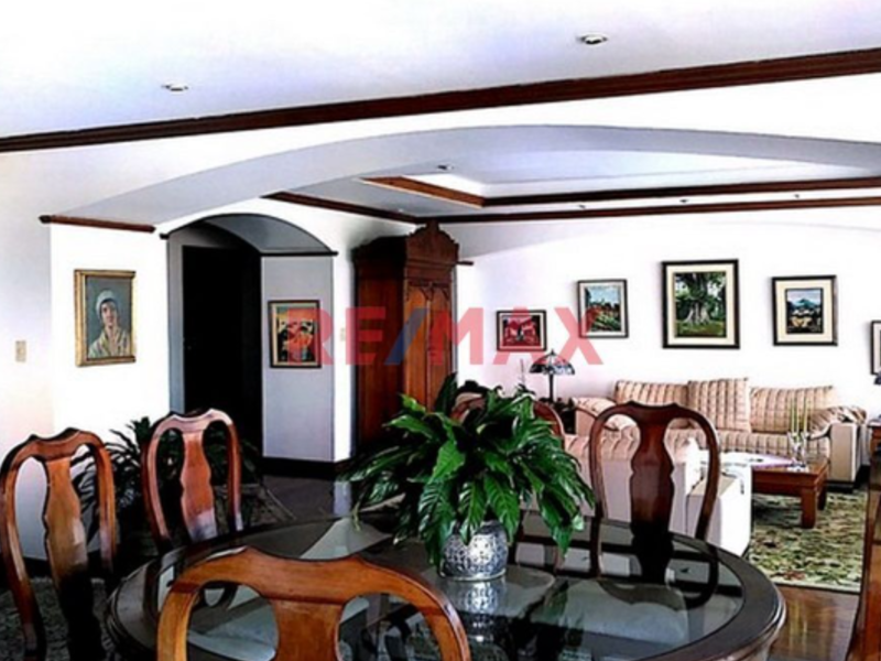 Zona 14 Apartamento Venta o Renta