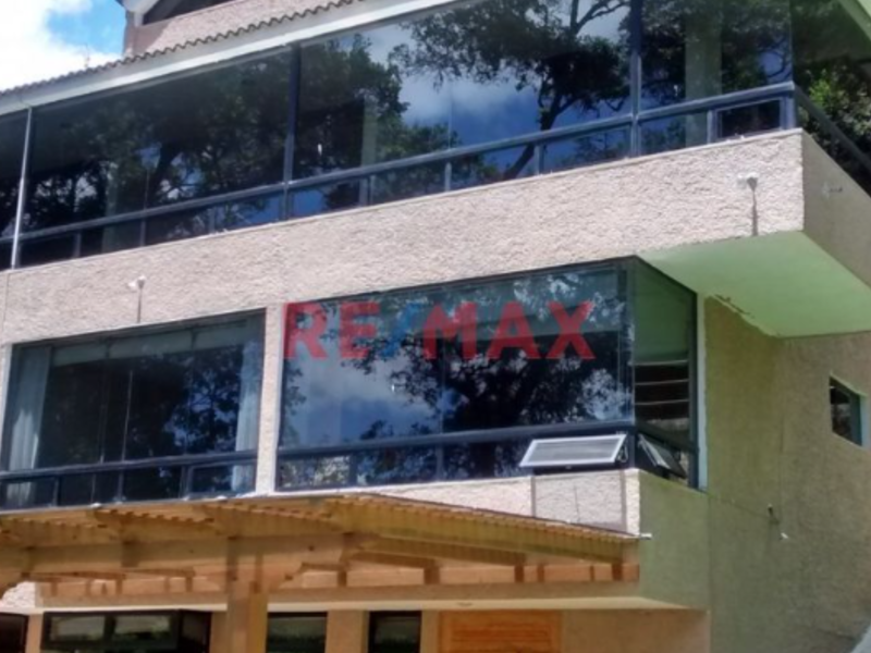 Casa Piscina Venta o Renta 