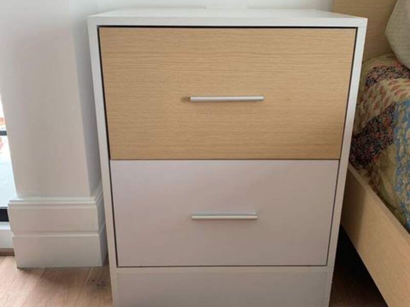 Mesitas de noche + Camastrón