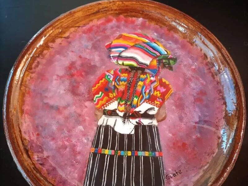 Plato decorativo artesanal