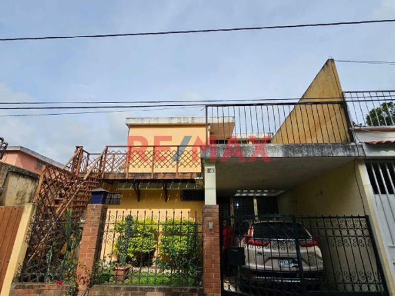 Vendo Casa Molino Las Flores Zona 2 