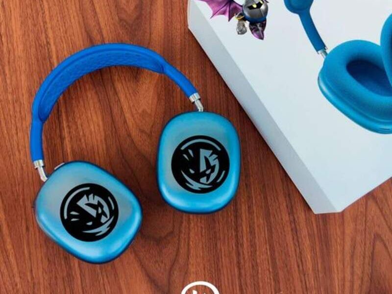 META KNIGHT HEADPHONES