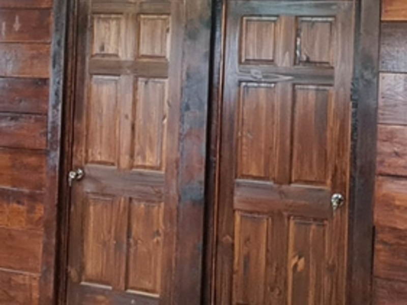 Puerta en pino