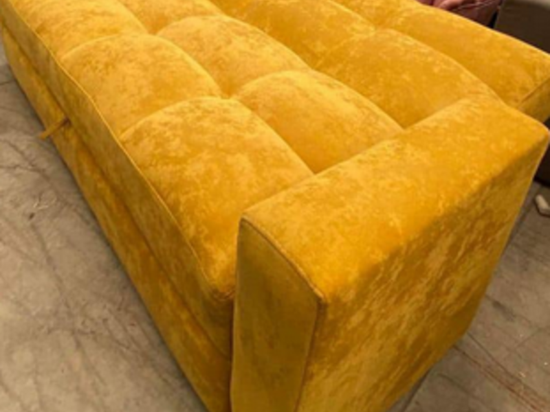 Sofa dos plazas amarillo