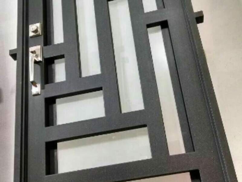 Puerta Exterior de Acero