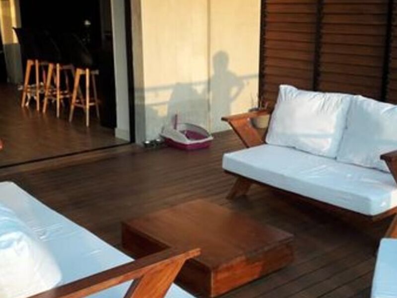 Sala Deck