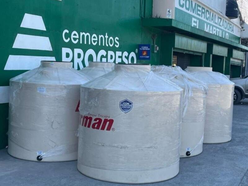 Tinacos Durman de 2,500LTS