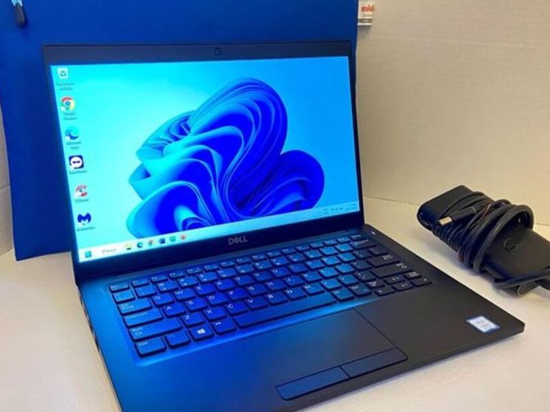 Dell COREI7 7490