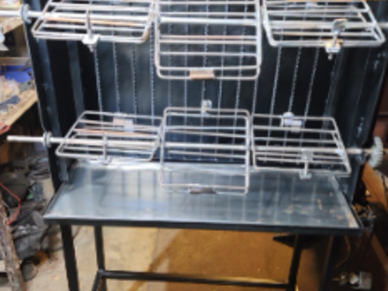 Maquina para 6 pollos