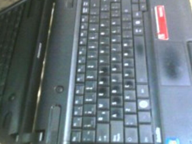 TOSHIBA CORE I 3