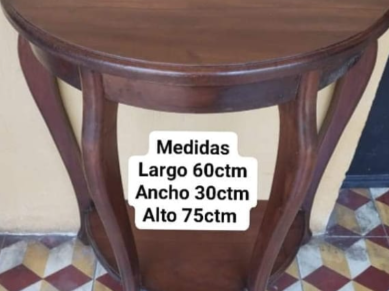Media luna madera Antigua Guatemala