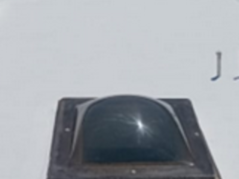 Ventana pvc oscura 