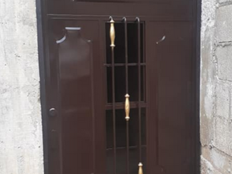 Puertas de metal