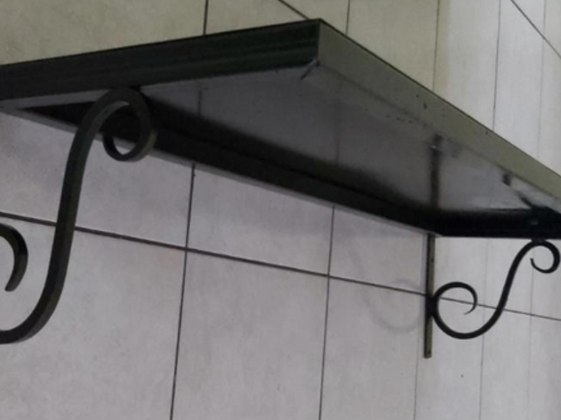 Metal de soporte