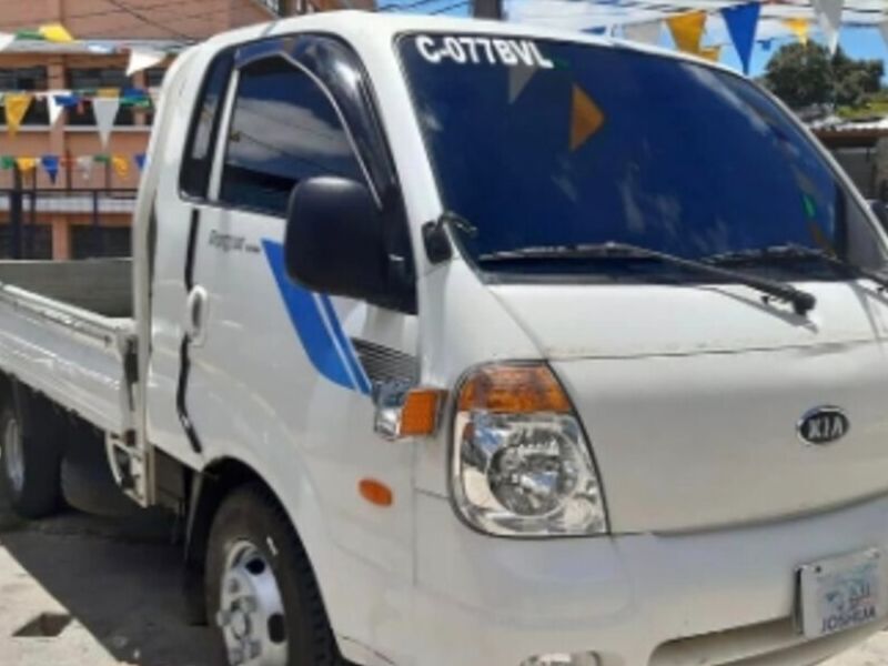 KIA BONGO III MODELO 2008 Guatemala