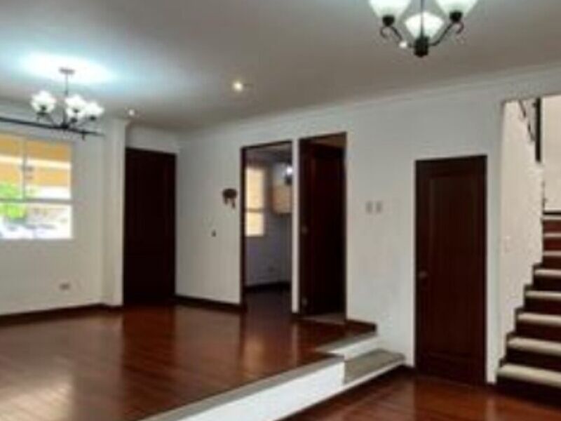 Casa venta nueva Guatemala
