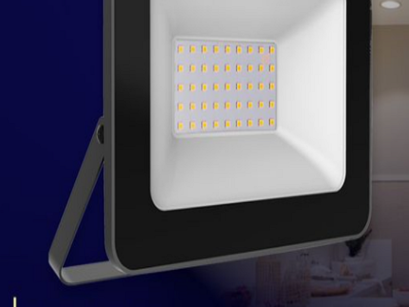 Lampara Led tipo reflector Tecno Lite