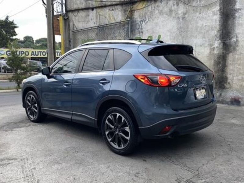 SUV vehículo Fraijanes