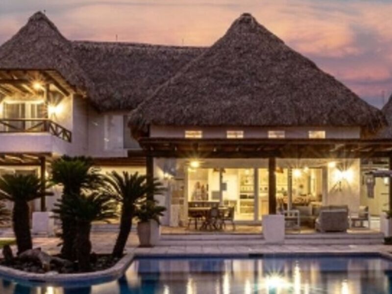 Casa venta Monterrico Guatemala