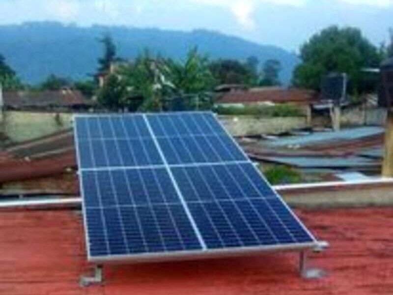 Paneles Fotovoltaicos San Cristóbal Guatemala 