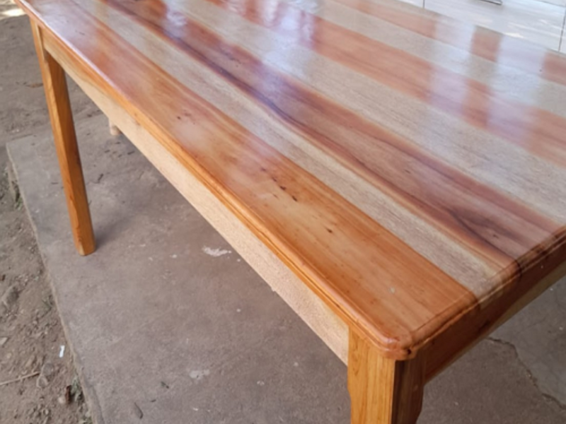 Mesa de madera