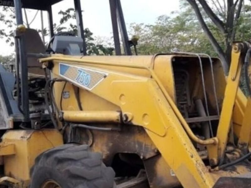 Retro excavadora 4x4 Guatemala