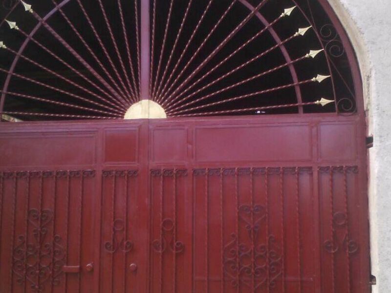 Porton Aluminio Diseño Superior Flechas