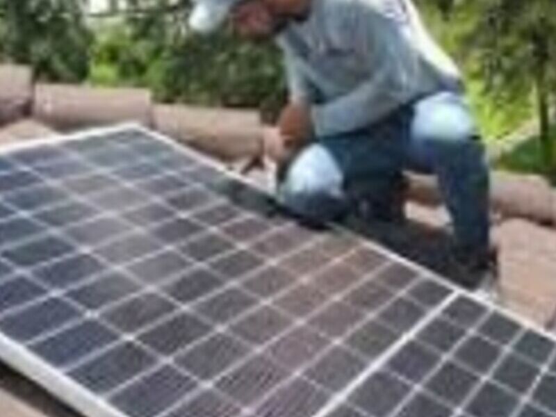 Panel solar 100 Watt Guatemala