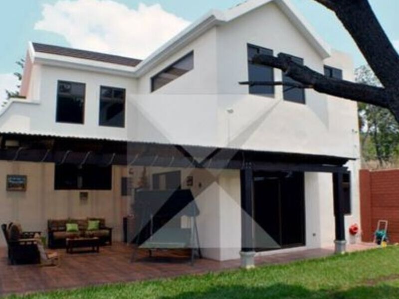 Construcción de casa Jocotenango