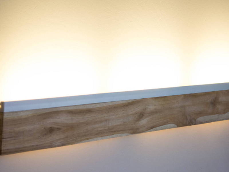 Lampara pared led madera