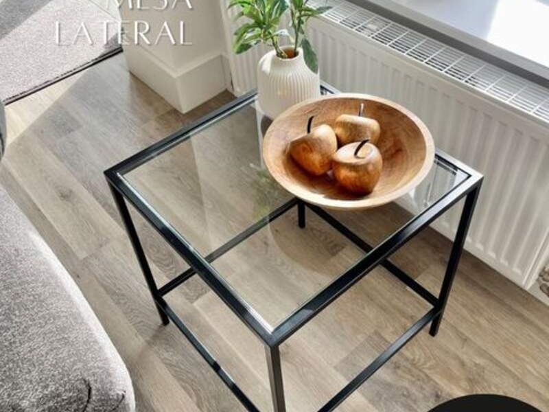 Mesa de metal