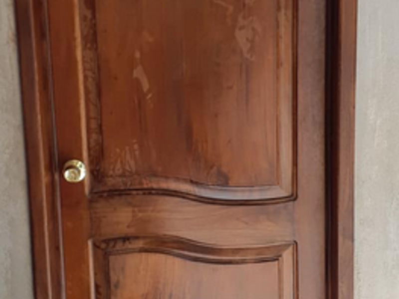 Puerta de madera 
