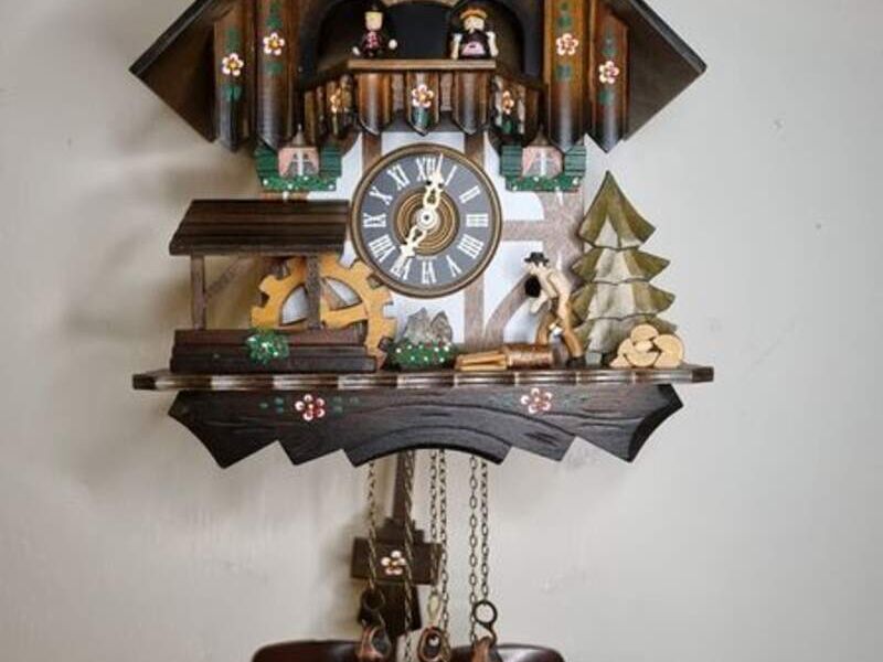 Reloj "Los niños de la casa"