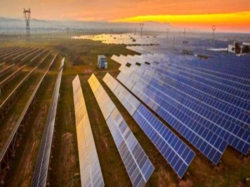 Proyectos de Energía Renovable a Gran Escala