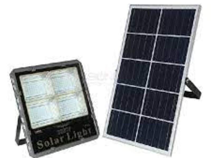 Reflectores solares en Jalapa 
