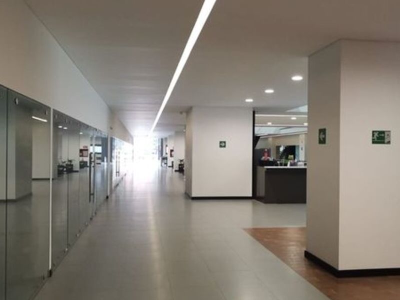 Local en Ascend Business & Coworking Zone