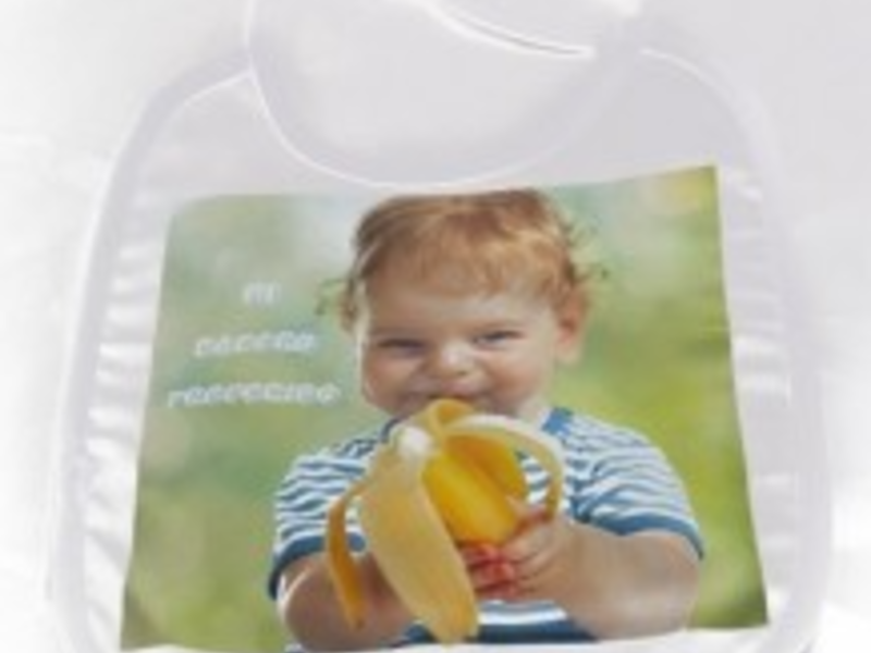 Babero personalizado Mita