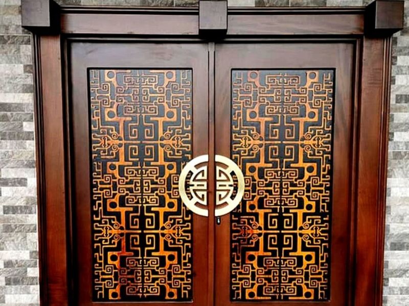 PUERTA PRINCIPAL ESTILO OCCIDENTAL