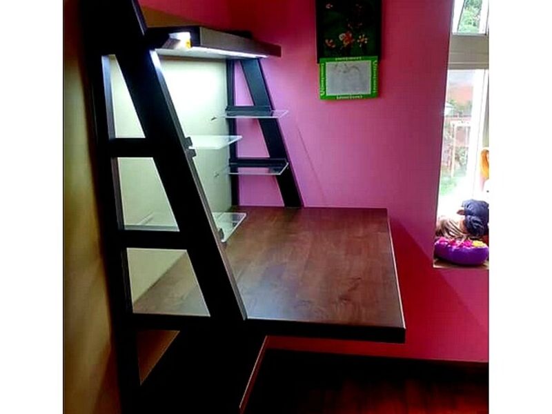 ESTANTERÍA PARA DORMITORIO