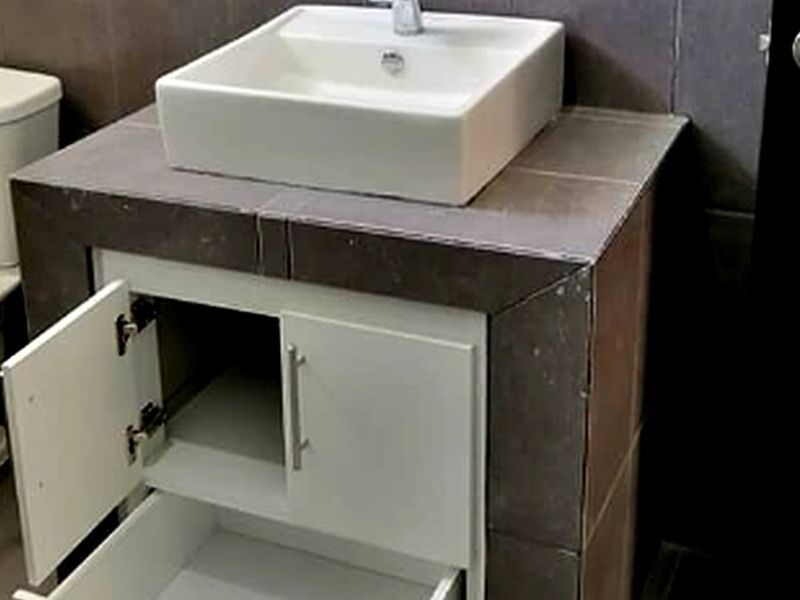 Mueble varios compartimientos