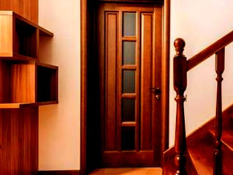PUERTA DE MADERA