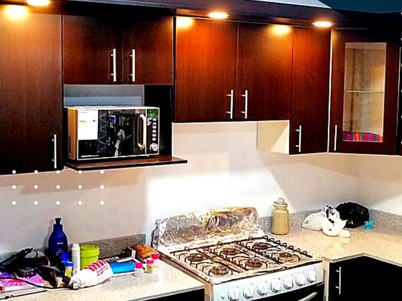 GABINETES DE COCINA COLOR ROBLE