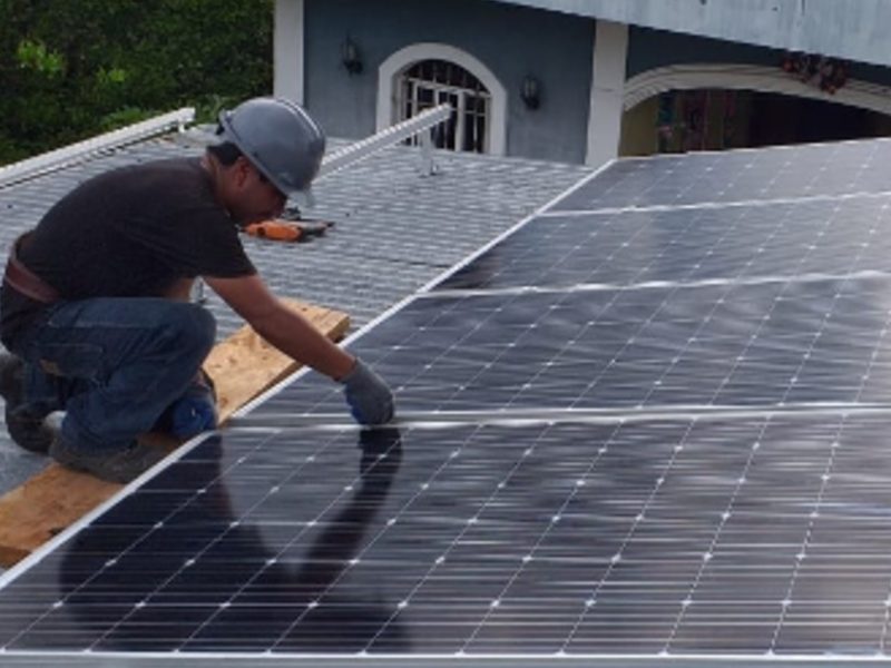 Mantenimiento de Panel Solar Guatemala