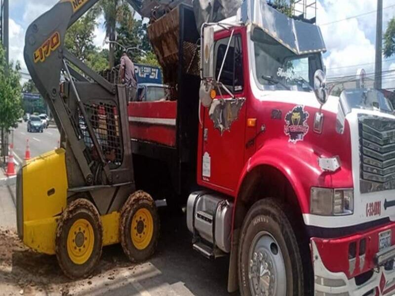 Alquiler MiniCargador CDGT	