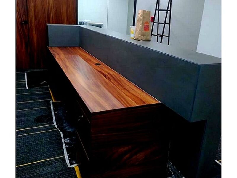 ESCRITORIO TIPO ROBLE