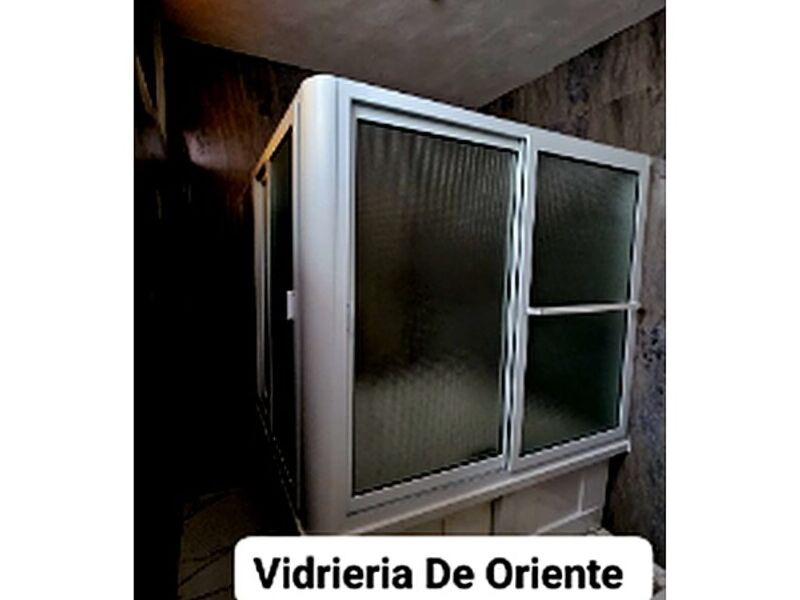 Vidrio alambrado 