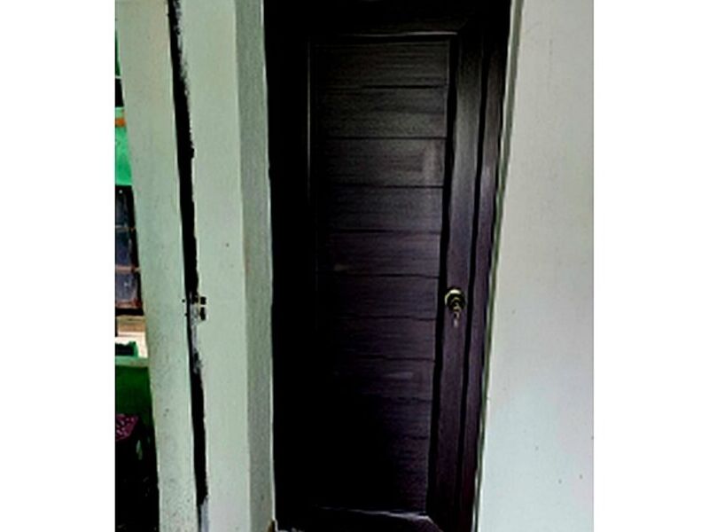 Puerta imitación de madera