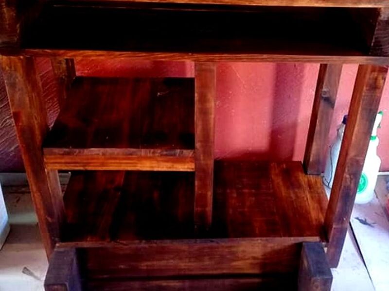 ESTANTERIA PEQUEÑA GUATEMALA