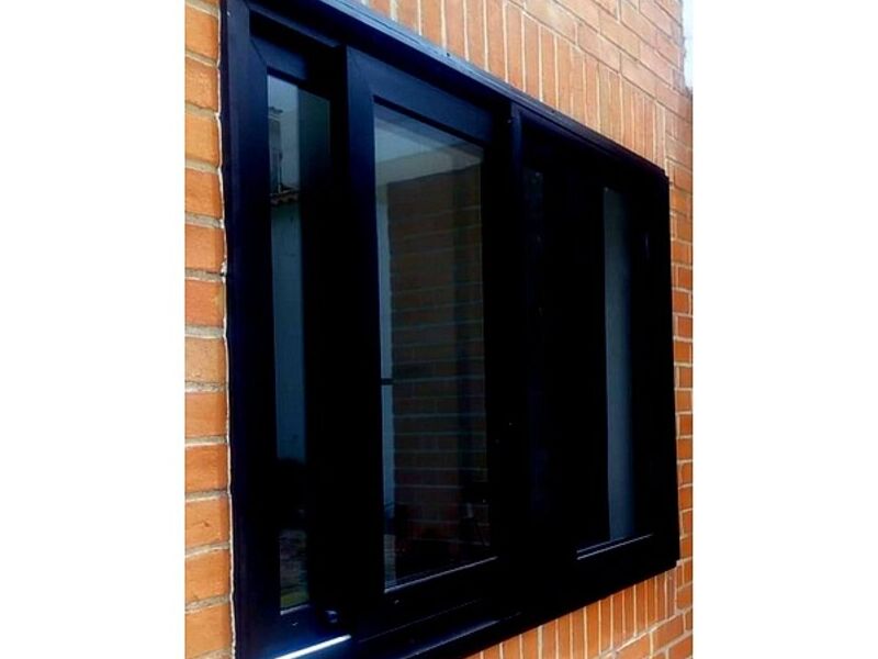 VENTANA CORREDIZA PERFIL NEGRO